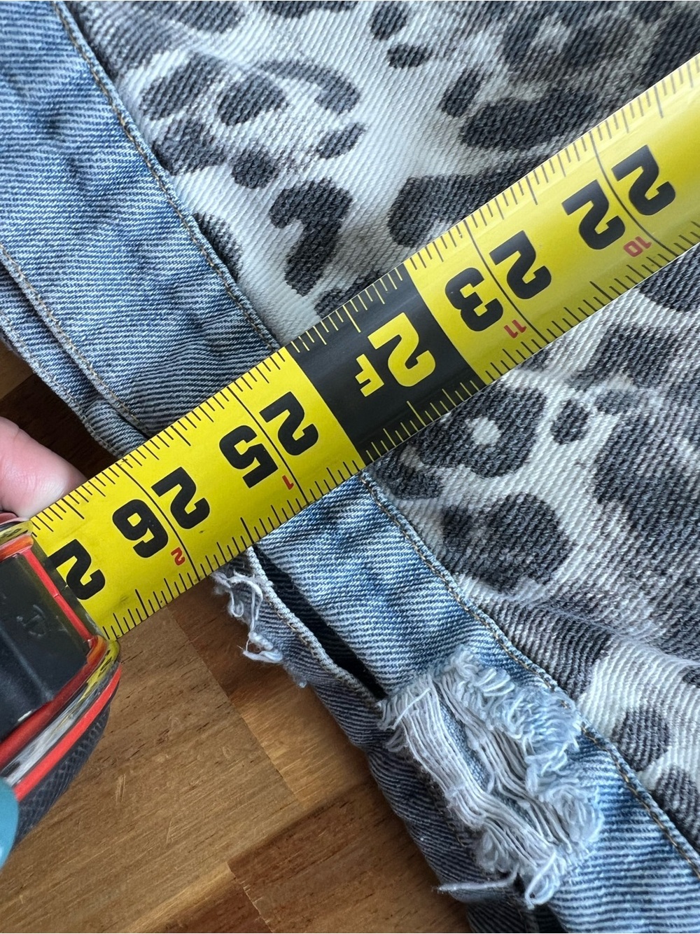 Haptics 2X Oversized Denim Jacket Leopard Print Distressed Shacket - Picture 12 of 12